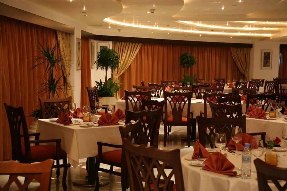 Symphony Hotel Apartments Ντουμπάι Εστιατόριο φωτογραφία